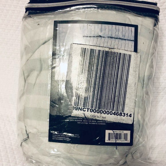 NWT DKNY King Duvet Cover, Refresh, Mist - Picture 8 of 8